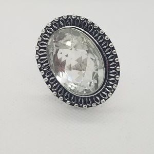 Spectacular Topaz in sterling silver ring
